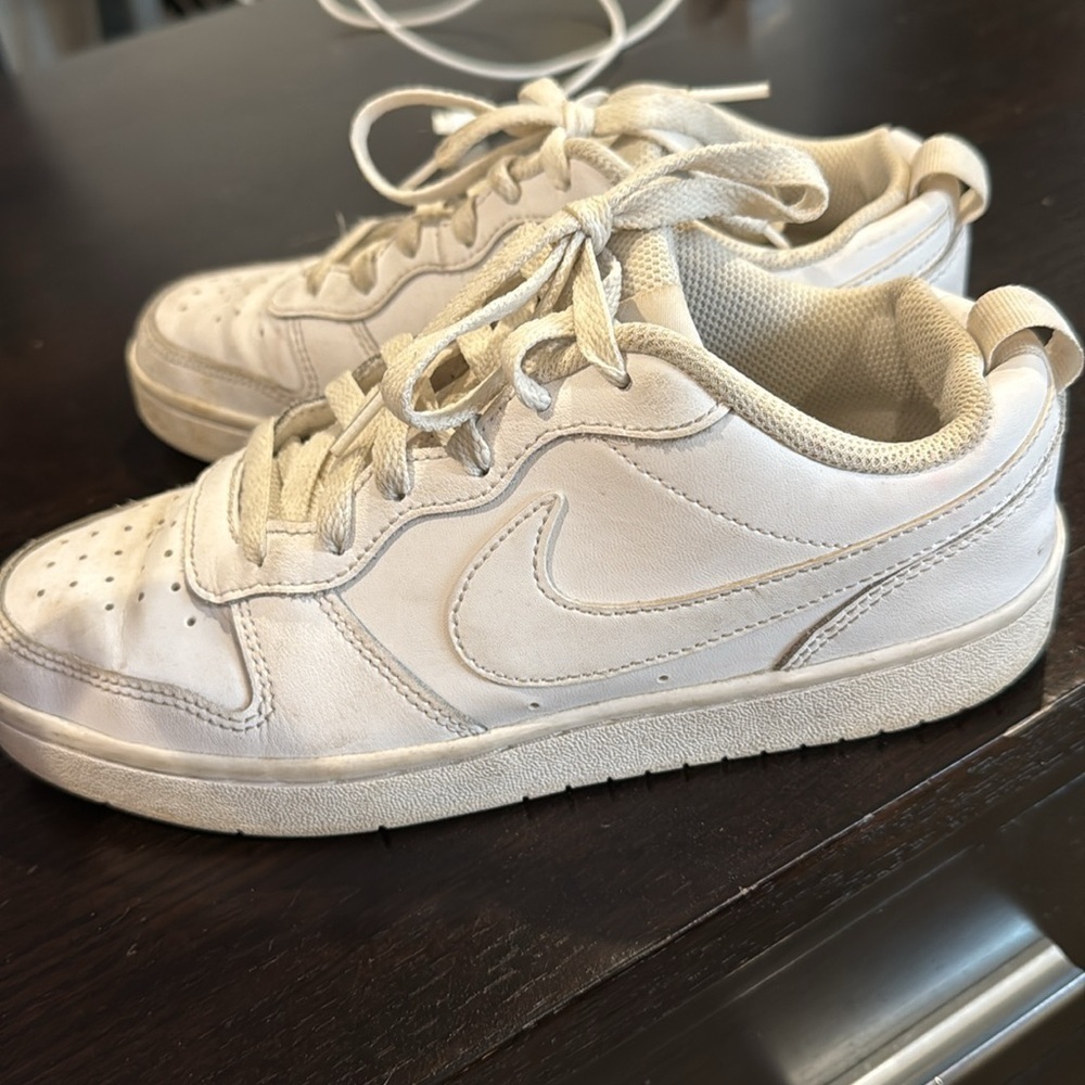 Nike Kids' Classic White Sneakers 6 Youth shoes tennis school gym athletic - Picture 3 of 6